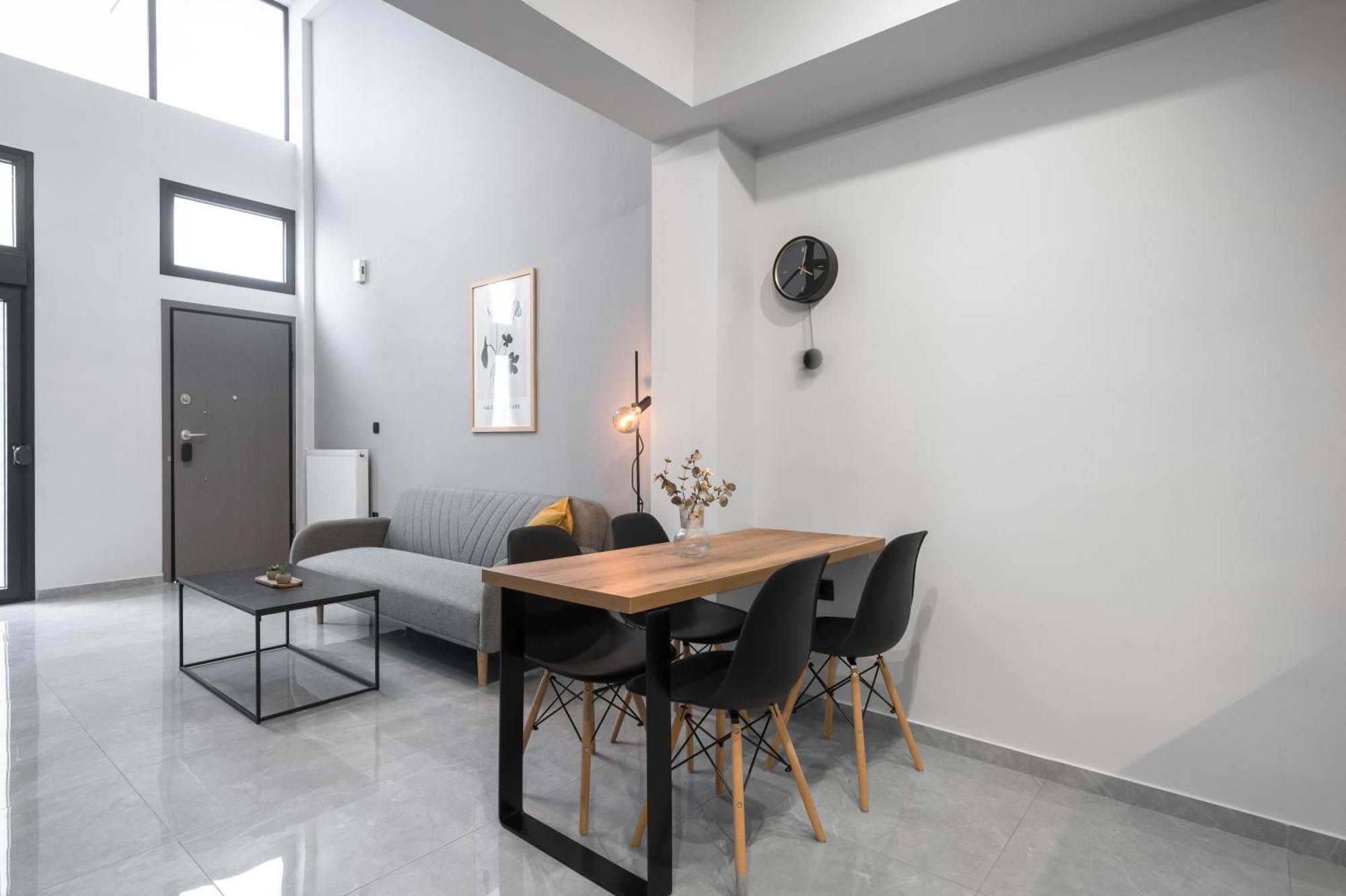 Railway Lofts Apartment Thessaloniki Exterior photo