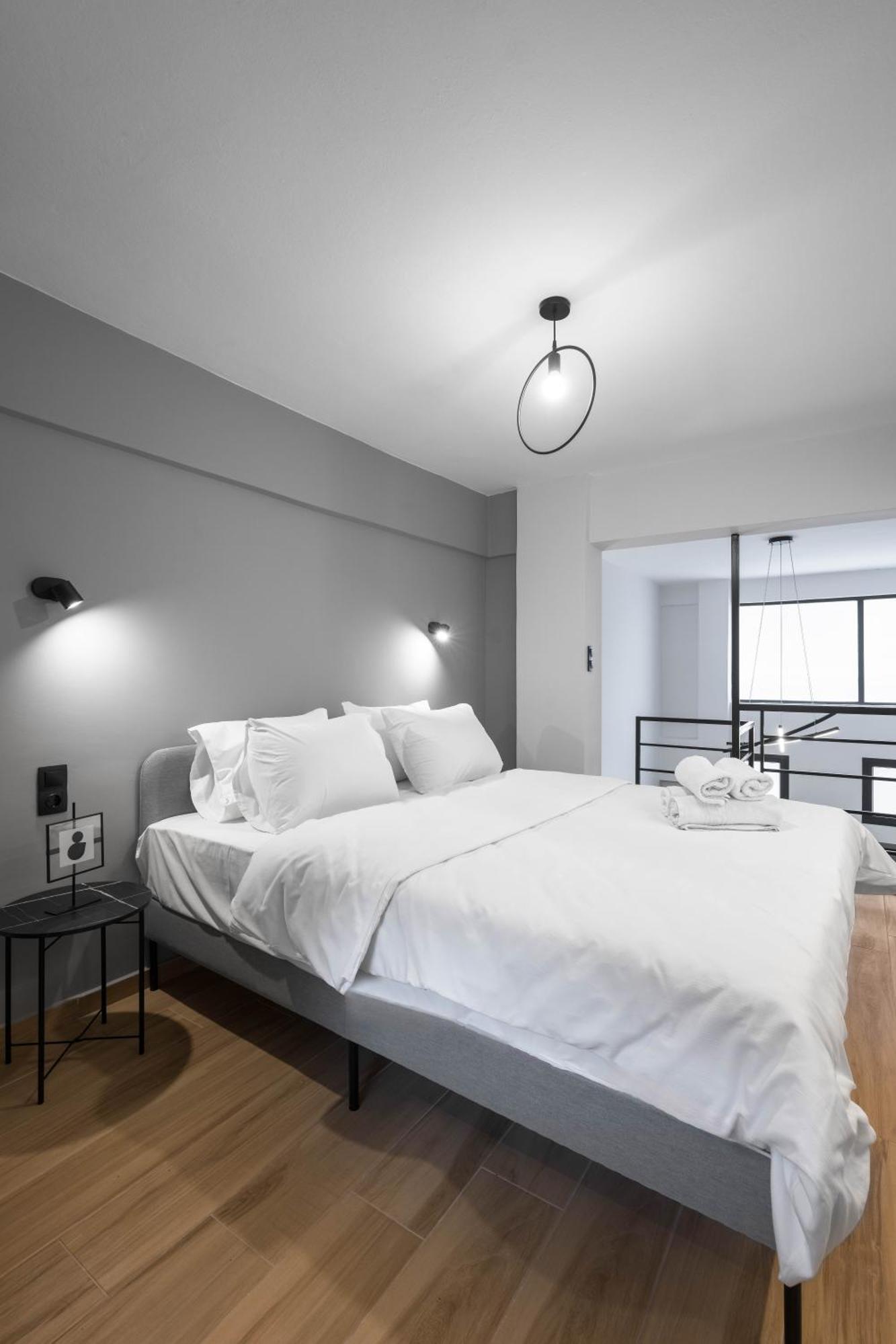 Railway Lofts Apartment Thessaloniki Exterior photo